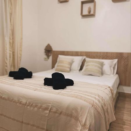 Dar Barka Hotell Kebili Eksteriør bilde