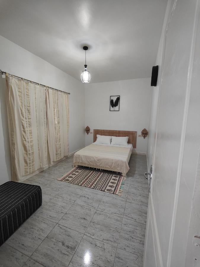 Dar Barka Hotell Kebili Eksteriør bilde